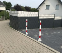 (obrázek pro) Ocelový sloupek pr. 60 mm, sklopný, pouzdro, cyl. zámek, v. 90 cm, lak